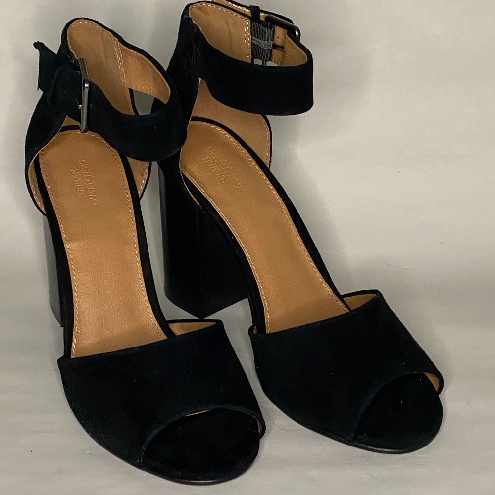 Urban Outfitters Black Suede Sandals -7